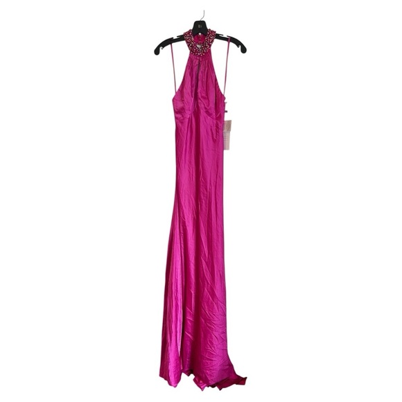 NWT Mac Duggal Fuchsia Beaded Halter Neck Satin
Mermaid Gown - Picture 3 of 9